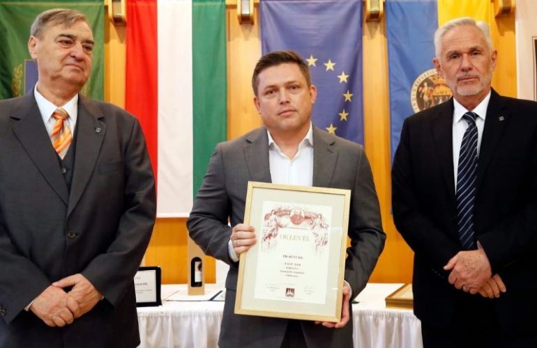 Renommierte Auszeichnungen bei der TOP-100-Gala